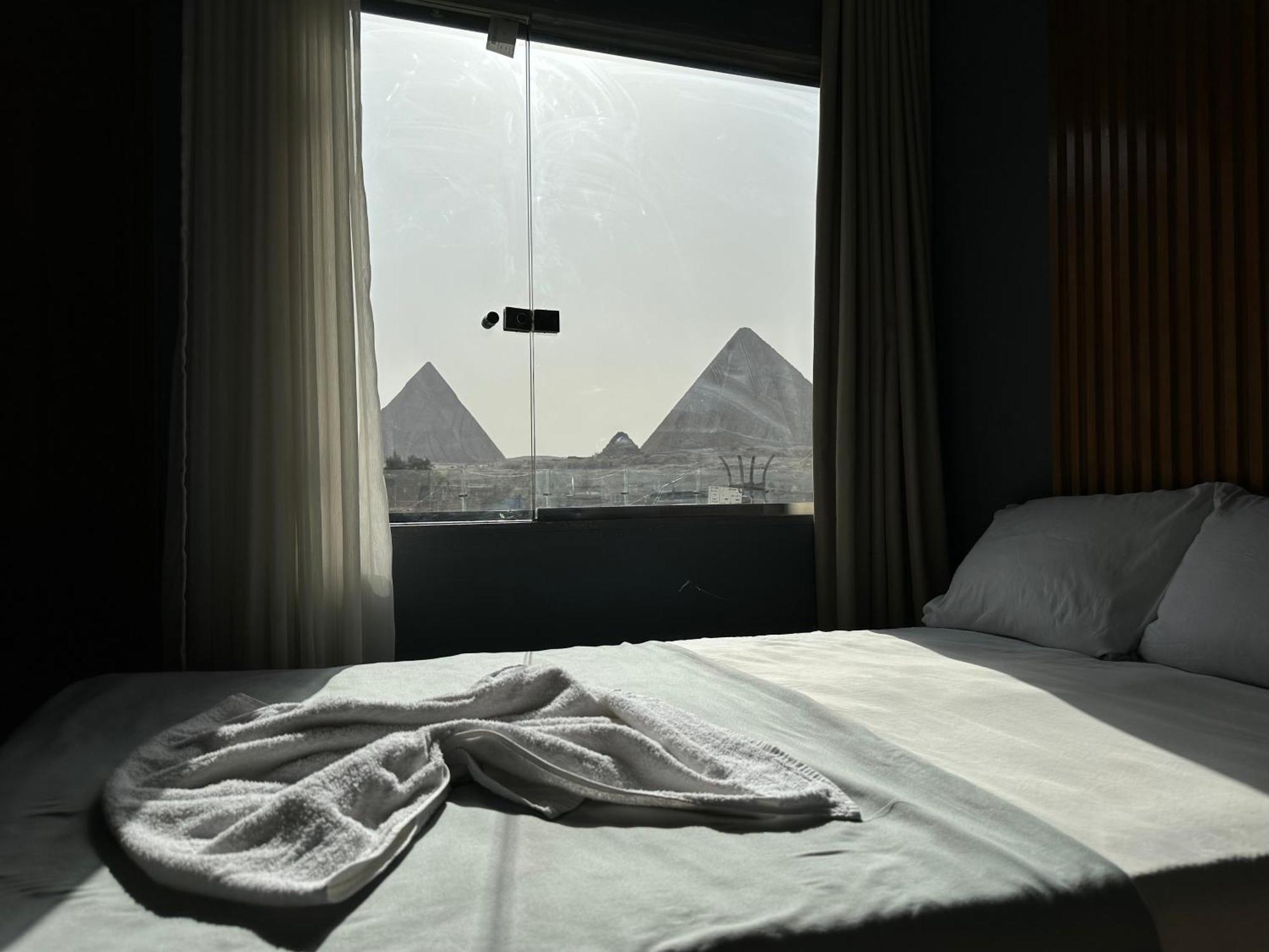 Pyramids Family Inn Kafrat al Jabal Exterior photo